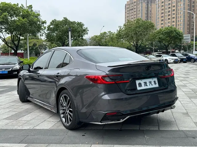 Toyota Camry — Фото автомобиля 8