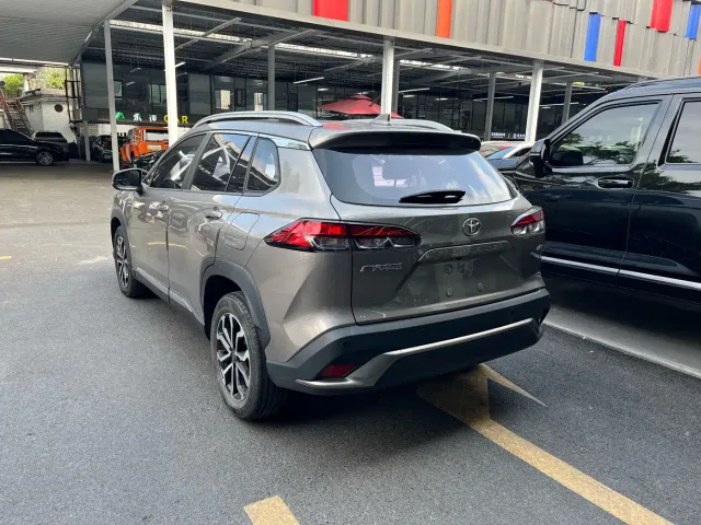 Toyota Frontlander — Фото автомобиля 4