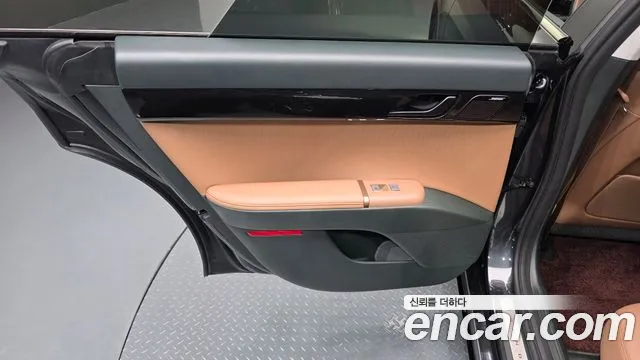 Hyundai Grandeur GN7 — Фото автомобиля 14