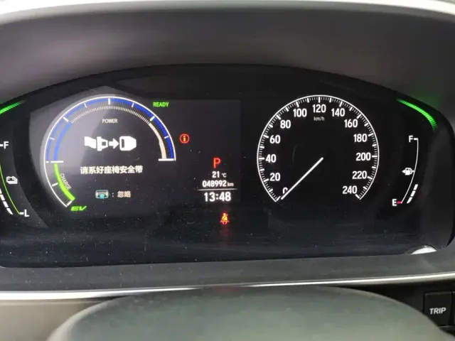 Honda Odyssey — Фото автомобиля 14