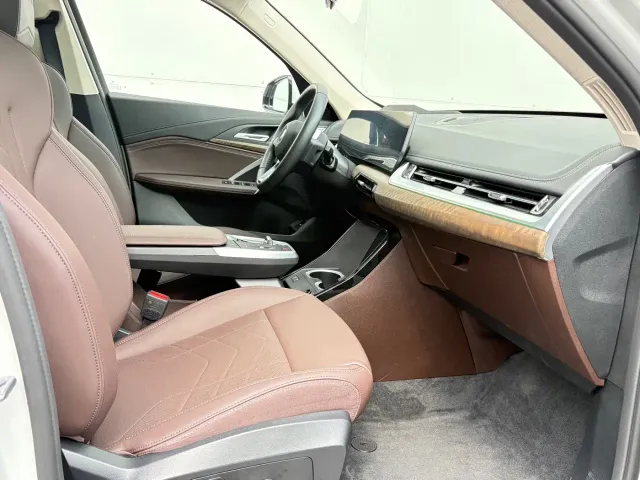BMW X1 — Фото автомобиля 10