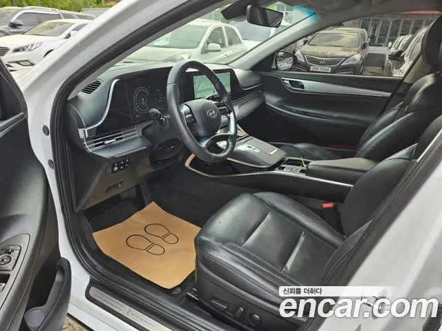 Hyundai Grandeur Новый Grandeur IG — Фото автомобиля 14
