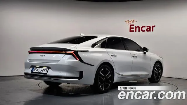 Kia K8 The New K8 2.5 Бензин 2WD — Фото автомобиля 2