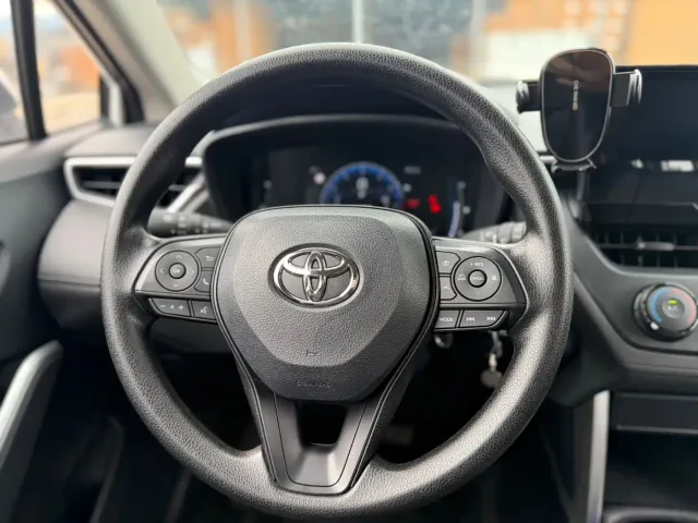 Toyota Corolla Cross — Фото автомобиля 11