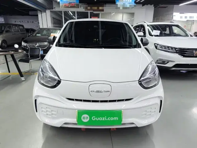 Roewe Clever — Фото автомобиля 2