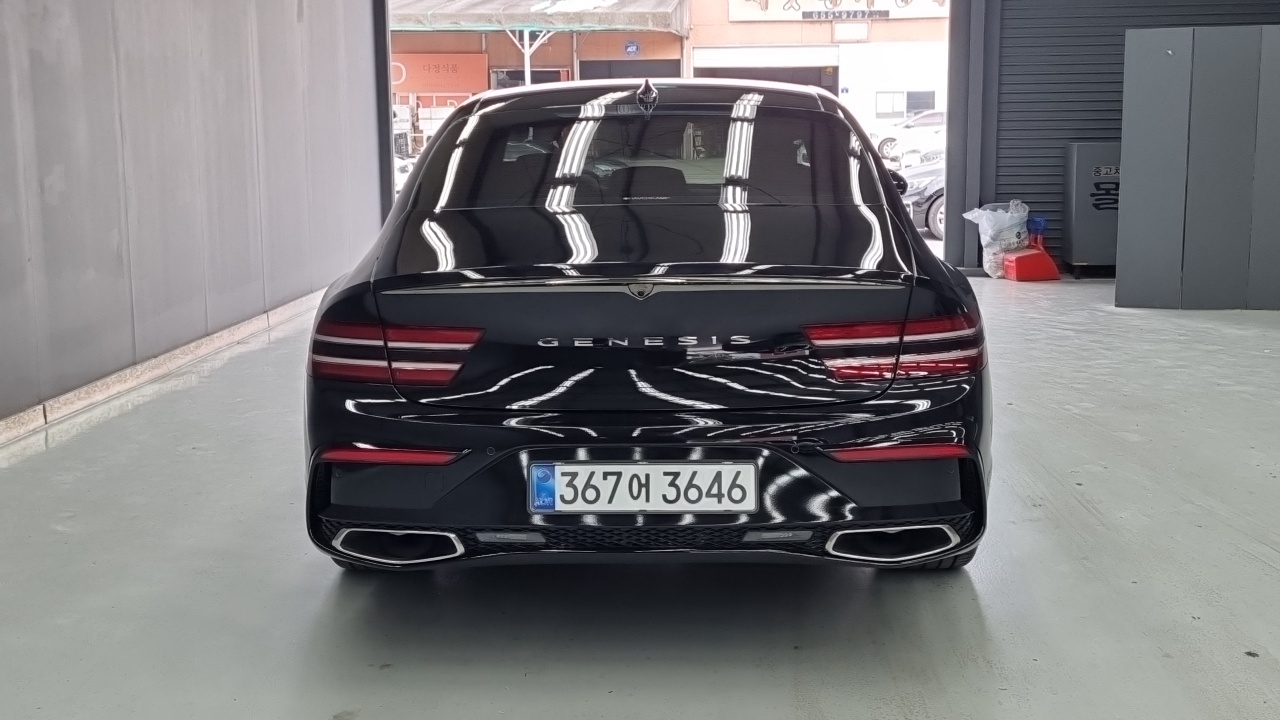Genesis G80 Бензин 2.5 турбо AWD — Фото автомобиля 4