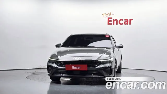 Hyundai AVANTE Новый Avante (CN7) — Фото автомобиля 3