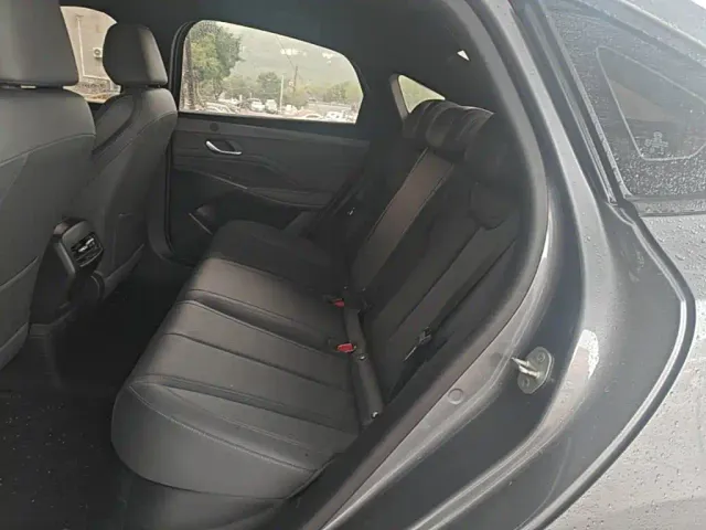 BYD Qin PLUS — Фото автомобиля 16