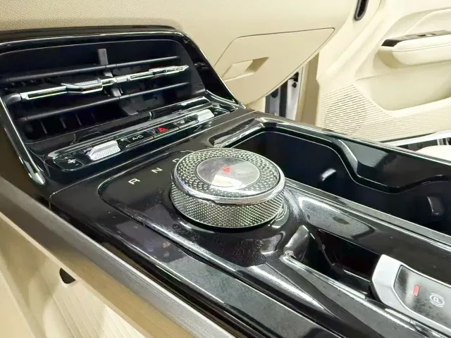 Wuling Starlight — Фото автомобиля 15
