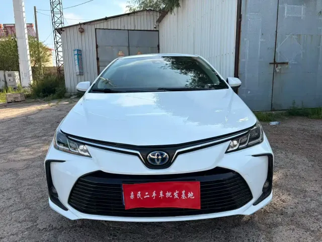 Toyota Corolla — Фото автомобиля 2