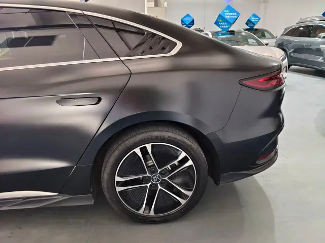 BYD Han — Фото автомобиля 7