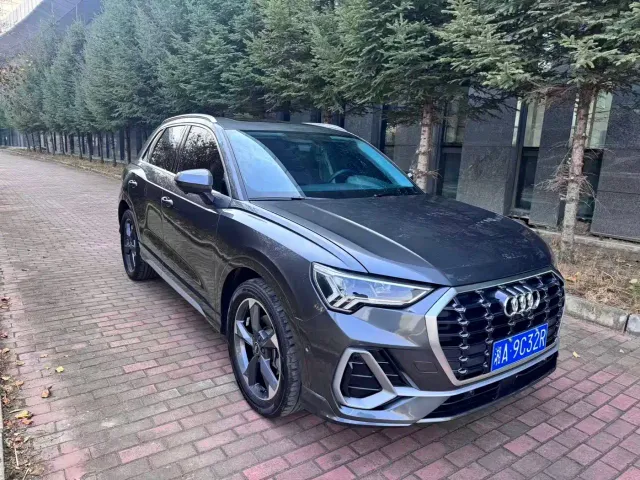 Audi Q3 — Фото автомобиля 3