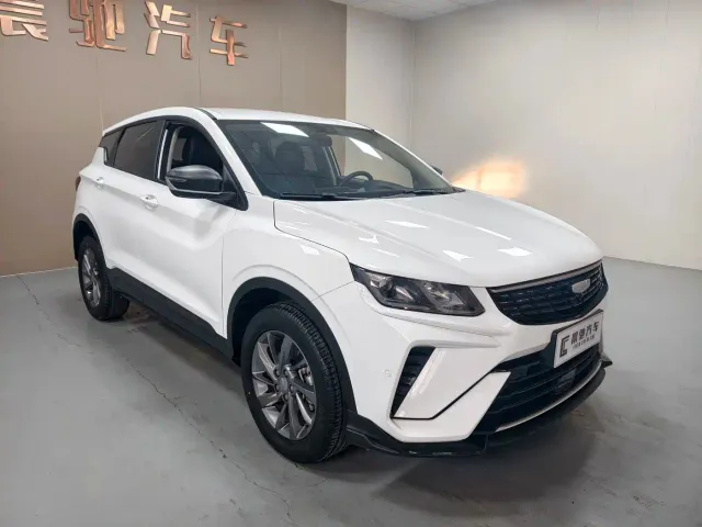 Geely Binyue — Фото автомобиля 3