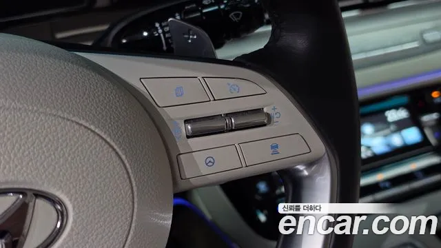 Hyundai Grandeur — Фото автомобиля 13