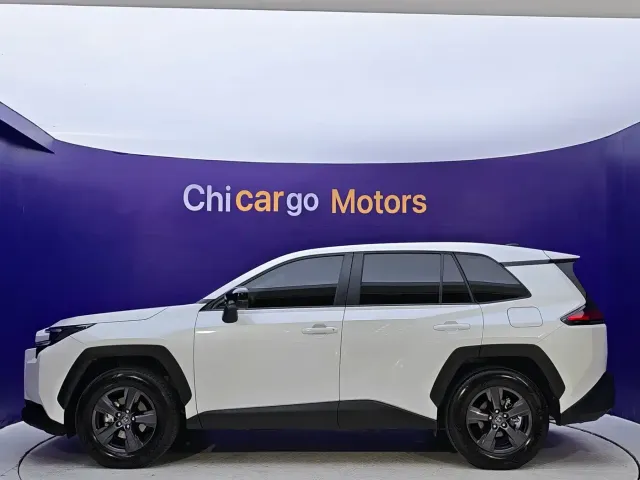 Toyota RAV4 — Фото автомобиля 4