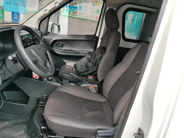 Changan Ruixing EM60 — Фото автомобиля 14