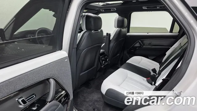 Land Rover Range Rover Sport — Фото автомобиля 12