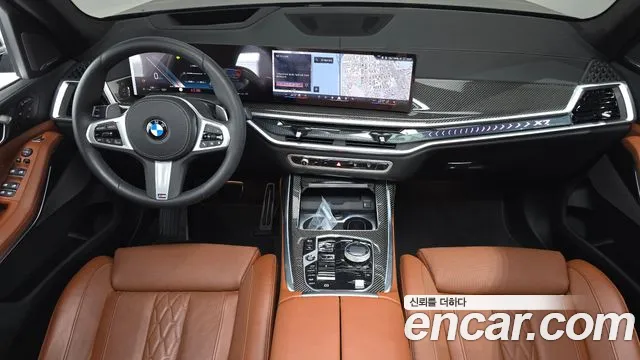 BMW X7 xDrive 40d M Sport 7 мест — Фото автомобиля 6