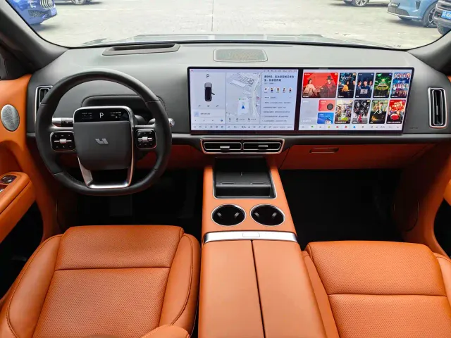 Li Auto L9 — Фото автомобиля 6