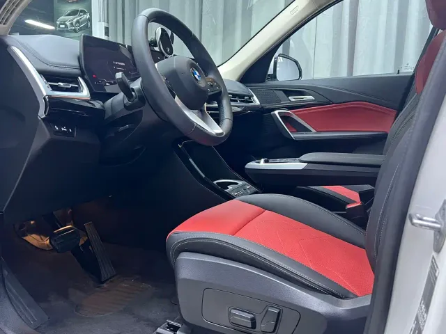 BMW X1 — Фото автомобиля 15
