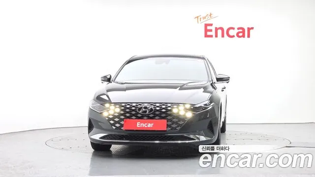 Hyundai Grandeur Новый Grandeur IG — Фото автомобиля 3