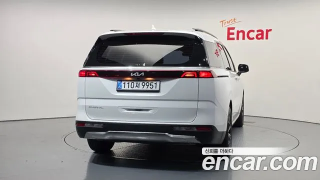 Kia Canival Carnival 4 поколение Дизель 9 мест Signature — Фото автомобиля 4