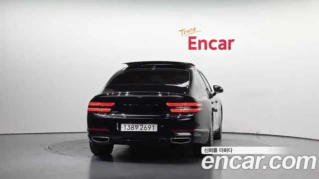 Genesis G80 Бензин 3.5 турбо AWD — Фото автомобиля 4