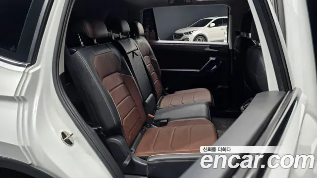 Volkswagen Tiguan — Фото автомобиля 26
