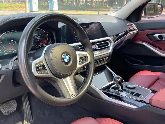 BMW 3 Series — Фото автомобиля 9