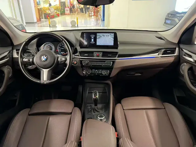 BMW X1 — Фото автомобиля 3
