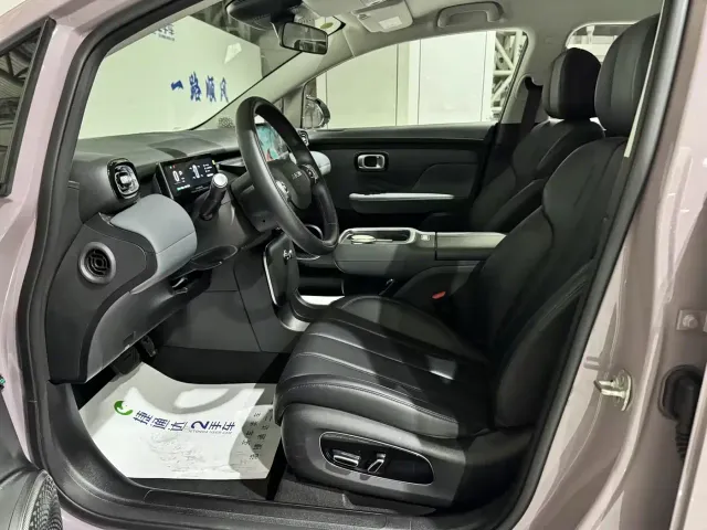 GAC AION UT super — Фото автомобиля 18