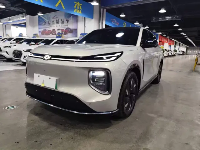 Фотография автомобиля — Changan Qiyuan Q07