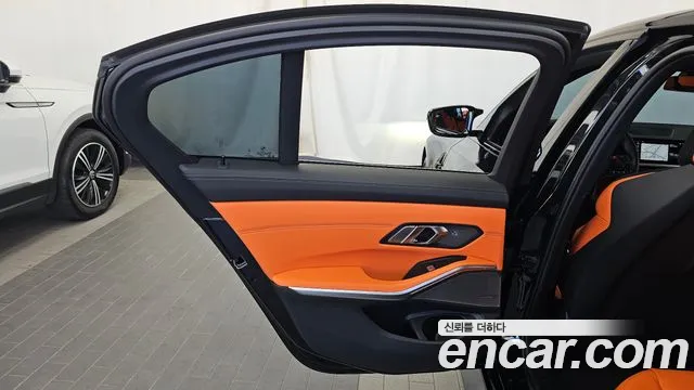 BMW M3 G80 — Фото автомобиля 14