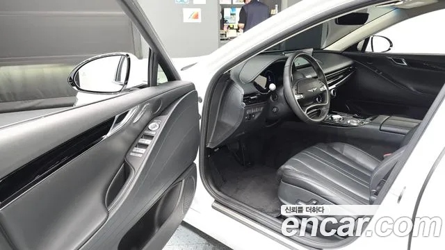 Genesis G80 Бензин 2.5 турбо AWD — Фото автомобиля 10
