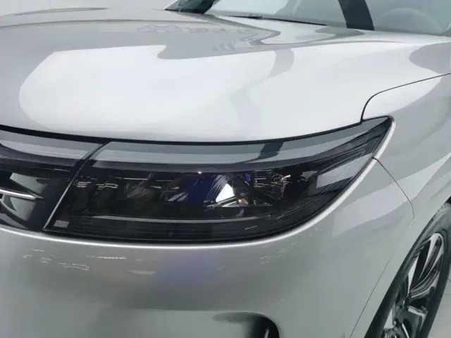 Aito M7 — Фото автомобиля 5