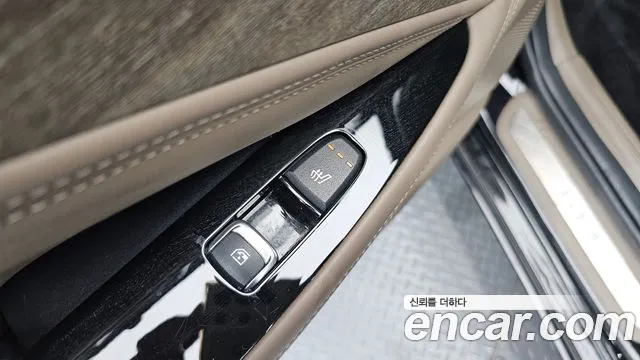 Kia K8 Hybrid — Фото автомобиля 28