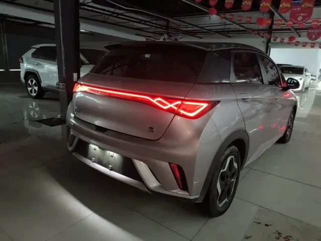 BYD Dolphin — Фото автомобиля 6