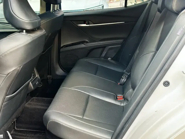 Toyota Camry — Фото автомобиля 14