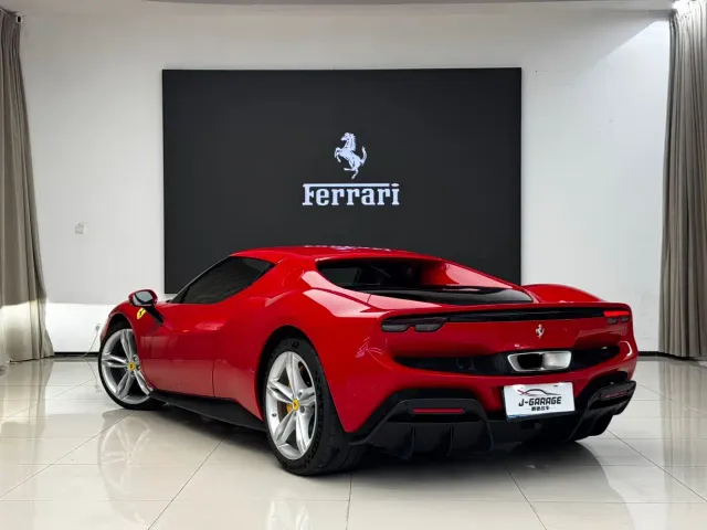 Ferrari 296 — Фото автомобиля 11