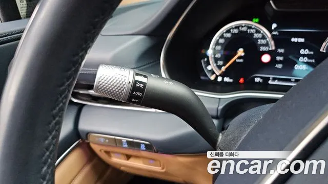 Genesis GV80 — Фото автомобиля 21