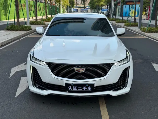 Cadillac CT5 — Фото автомобиля 2