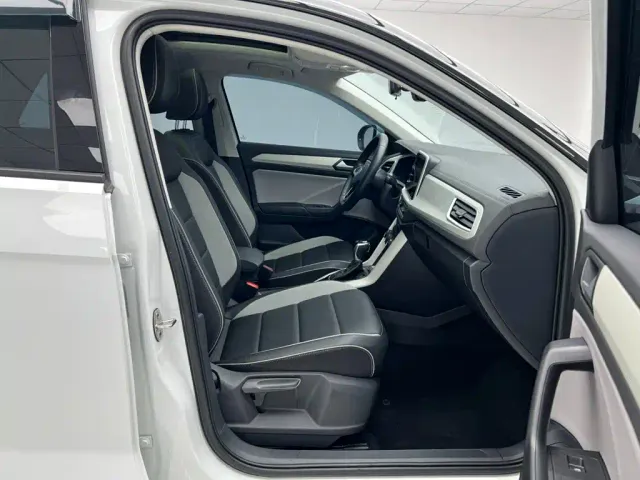 Volkswagen T-Roc — Фото автомобиля 6