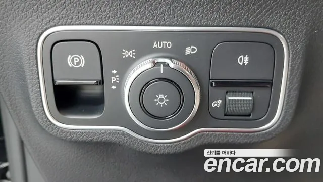 Mercedes-Benz EQB — Фото автомобиля 20