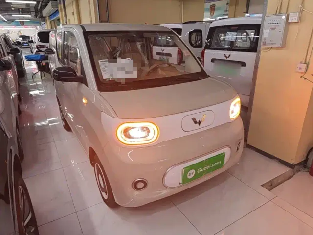 Wuling Hongguang Mini EV — Фото автомобиля 3
