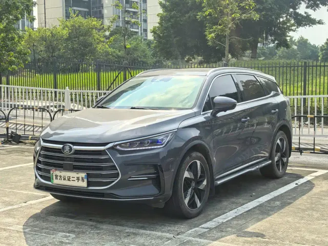 Фотография автомобиля — BYD Tang