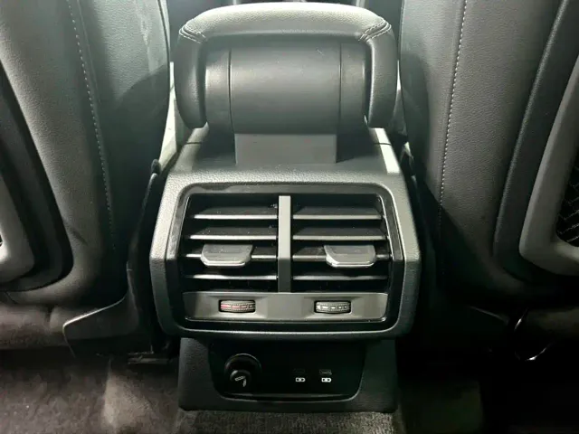 Audi Q3 — Фото автомобиля 22