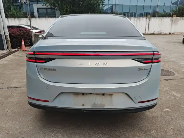 GAC Aion S Plus — Фото автомобиля 5