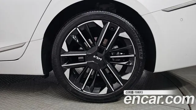 Kia K8 Signature — Фото автомобиля 20