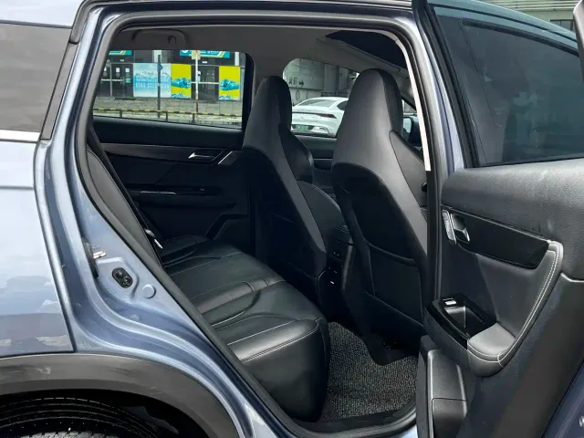 Xpeng G3 — Фото автомобиля 15