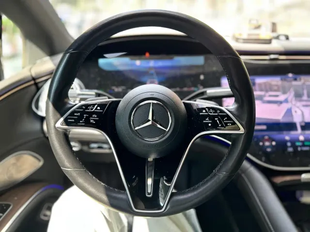 Mercedes-Benz EQS — Фото автомобиля 9